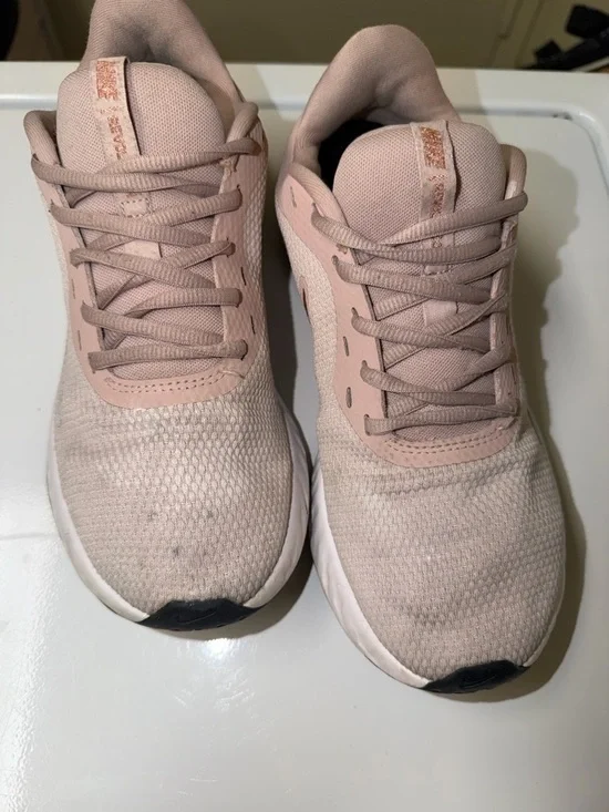 Nike Women's React Pink Running Shoes - Picture 3 of 7